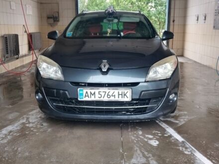 Сірий Рено 5, об'ємом двигуна 1.5 л та пробігом 2 тис. км за 7000 $, фото 1 на Automoto.ua