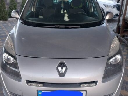 Серый Рено 5, объемом двигателя 1.5 л и пробегом 277 тыс. км за 6500 $, фото 1 на Automoto.ua