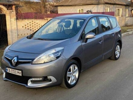 Рено 5 2013 в Гайвороне на Automoto.ua Серый Рено 5, объемом двигателя 1.6 л и пробегом 242 тыс. км за 7750 $, фото 1 на Automoto.ua