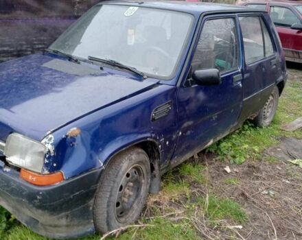 Синий Рено 5, объемом двигателя 1.4 л и пробегом 220 тыс. км за 400 $, фото 3 на Automoto.ua