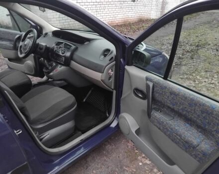 Синий Рено 5, объемом двигателя 1.5 л и пробегом 160 тыс. км за 4200 $, фото 6 на Automoto.ua