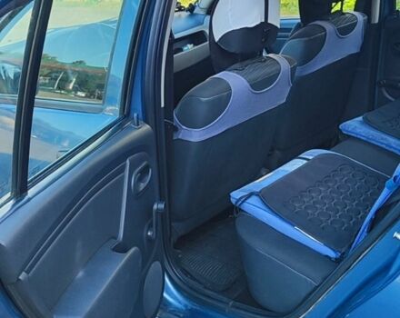 Синий Рено 5, объемом двигателя 1.4 л и пробегом 38 тыс. км за 177 $, фото 2 на Automoto.ua
