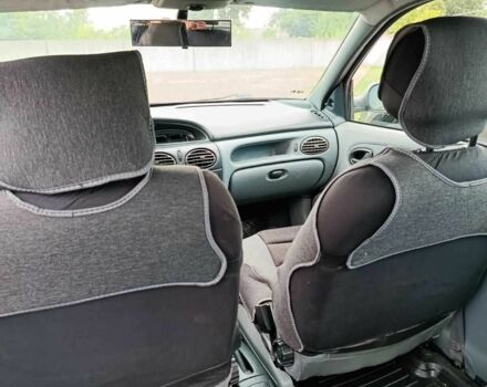 Синий Рено 5, объемом двигателя 0 л и пробегом 343 тыс. км за 2300 $, фото 6 на Automoto.ua