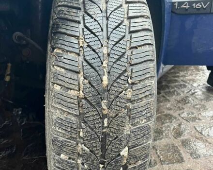 Синий Рено 5, объемом двигателя 1.4 л и пробегом 2 тыс. км за 4750 $, фото 17 на Automoto.ua