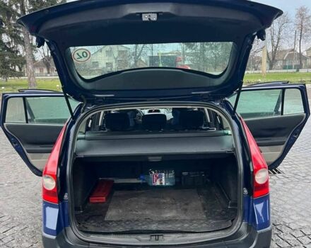 Синий Рено 5, объемом двигателя 1.4 л и пробегом 2 тыс. км за 4750 $, фото 4 на Automoto.ua