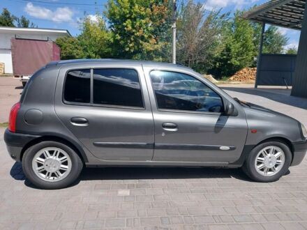 Рено 5 2001 в Павлограде на Automoto.ua Синий Рено 5, объемом двигателя 1.4 л и пробегом 213 тыс. км за 3200 $, фото 1 на Automoto.ua
