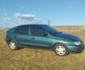 Зеленый Рено 5, объемом двигателя 2 л и пробегом 276 тыс. км за 2000 $, фото 1 на Automoto.ua