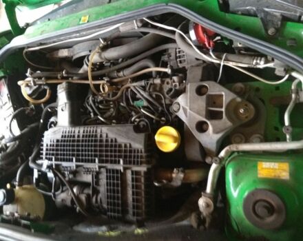 Зеленый Рено 5, объемом двигателя 1 л и пробегом 156 тыс. км за 3500 $, фото 1 на Automoto.ua