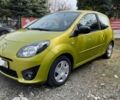Зеленый Рено 5, объемом двигателя 1 л и пробегом 144 тыс. км за 6500 $, фото 2 на Automoto.ua