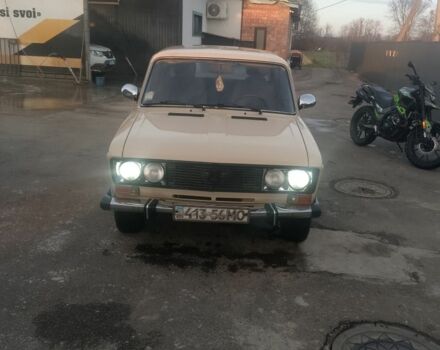 Бежевый Рено 6, объемом двигателя 6 л и пробегом 1 тыс. км за 1200 $, фото 2 на Automoto.ua