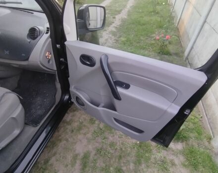 Черный Рено 6, объемом двигателя 1.5 л и пробегом 250 тыс. км за 5400 $, фото 10 на Automoto.ua