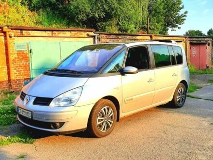 Рено 6 2006 в Лубнах на Automoto.ua Серый Рено 6, объемом двигателя 2 л и пробегом 320 тыс. км за 4900 $, фото 1 на Automoto.ua