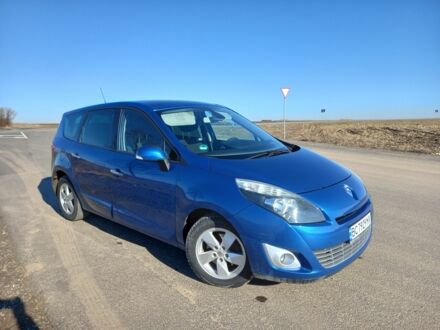 Рено 6 2009 у Львові на Automoto.ua Синій Рено 6, об'ємом двигуна 0 л та пробігом 1 тис. км за 8100 $, фото 1 на Automoto.ua