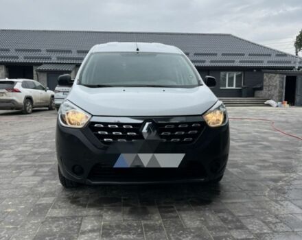 Белый Рено 8, объемом двигателя 0 л и пробегом 2 тыс. км за 7999 $, фото 6 на Automoto.ua