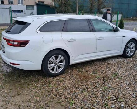 Белый Рено 8, объемом двигателя 1.5 л и пробегом 215 тыс. км за 313 $, фото 3 на Automoto.ua