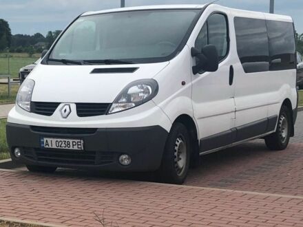 Білий Рено 8, об'ємом двигуна 1.9 л та пробігом 820 тис. км за 9053 $, фото 1 на Automoto.ua