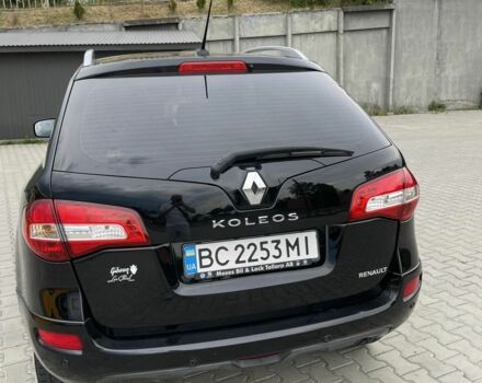 Черный Рено 8, объемом двигателя 2 л и пробегом 148 тыс. км за 7500 $, фото 1 на Automoto.ua