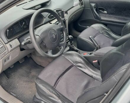 Серый Рено 8, объемом двигателя 1.9 л и пробегом 405 тыс. км за 3600 $, фото 18 на Automoto.ua