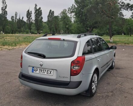 Серый Рено 8, объемом двигателя 1.9 л и пробегом 405 тыс. км за 3600 $, фото 4 на Automoto.ua
