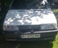 Белый Рено 9, объемом двигателя 0 л и пробегом 316 тыс. км за 400 $, фото 1 на Automoto.ua