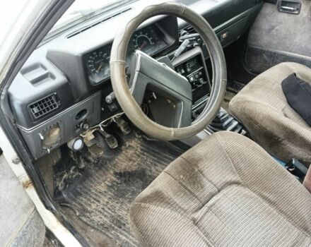 Білий Рено 9, об'ємом двигуна 1.7 л та пробігом 1000 тис. км за 474 $, фото 5 на Automoto.ua