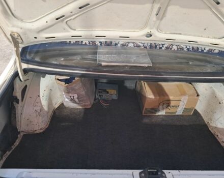 Белый Рено 9, объемом двигателя 1.1 л и пробегом 350 тыс. км за 950 $, фото 6 на Automoto.ua