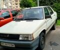 Белый Рено 9, объемом двигателя 1.4 л и пробегом 0 тыс. км за 800 $, фото 2 на Automoto.ua