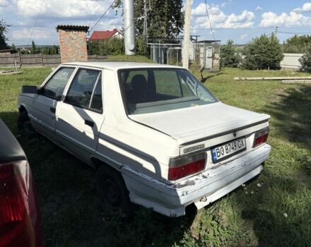 Белый Рено 9, объемом двигателя 1.7 л и пробегом 250 тыс. км за 15000 $, фото 1 на Automoto.ua