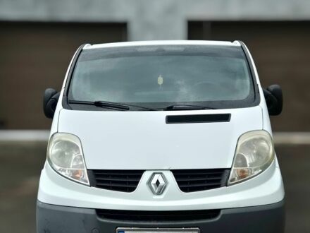 Білий Рено 9, об'ємом двигуна 2.5 л та пробігом 542 тис. км за 9500 $, фото 1 на Automoto.ua