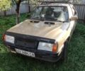 Бежевый Рено 9, объемом двигателя 1.4 л и пробегом 100 тыс. км за 25000 $, фото 1 на Automoto.ua