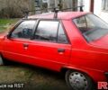 Красный Рено 9, объемом двигателя 1.6 л и пробегом 400 тыс. км за 1000 $, фото 1 на Automoto.ua