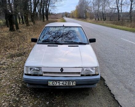 Рено 9, объемом двигателя 16 л и пробегом 0 тыс. км за 850 $, фото 1 на Automoto.ua