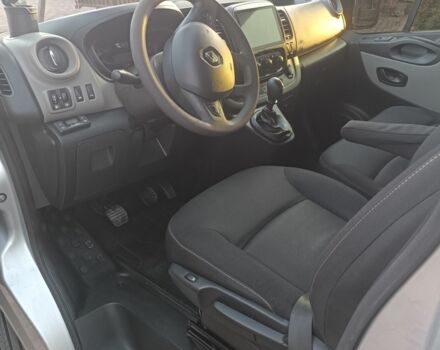 Серый Рено 9, объемом двигателя 0 л и пробегом 215 тыс. км за 16000 $, фото 4 на Automoto.ua