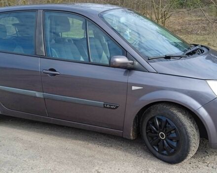 Серый Рено 9, объемом двигателя 1.6 л и пробегом 290 тыс. км за 167000 $, фото 3 на Automoto.ua