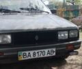 Серый Рено 9, объемом двигателя 0 л и пробегом 250 тыс. км за 650 $, фото 1 на Automoto.ua