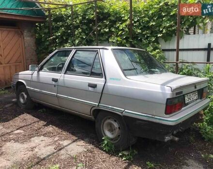 Серый Рено 9, объемом двигателя 1.4 л и пробегом 100 тыс. км за 650 $, фото 2 на Automoto.ua
