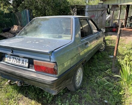 Серый Рено 9, объемом двигателя 1.7 л и пробегом 1 тыс. км за 434 $, фото 2 на Automoto.ua