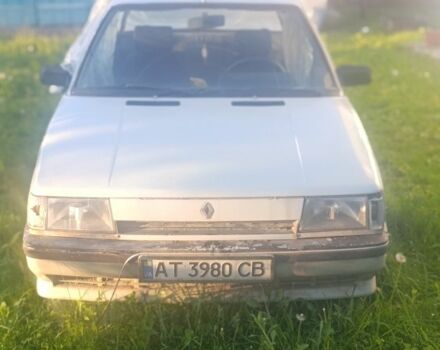 Сірий Рено 9, об'ємом двигуна 1.4 л та пробігом 1 тис. км за 269 $, фото 1 на Automoto.ua
