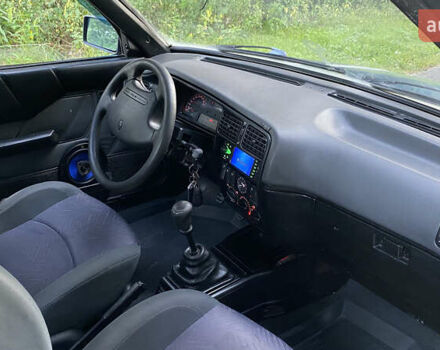 Синий Рено 9, объемом двигателя 1.4 л и пробегом 300 тыс. км за 1400 $, фото 14 на Automoto.ua