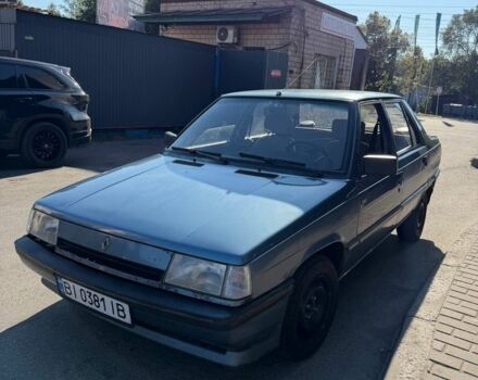 Синій Рено 9, об'ємом двигуна 1.4 л та пробігом 276 тис. км за 1296 $, фото 1 на Automoto.ua