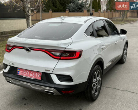 Белый Рено Arkana, объемом двигателя 1.33 л и пробегом 50 тыс. км за 15750 $, фото 6 на Automoto.ua
