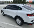 Белый Рено Arkana, объемом двигателя 1.6 л и пробегом 101 тыс. км за 15900 $, фото 9 на Automoto.ua