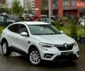 Белый Рено Arkana, объемом двигателя 1.6 л и пробегом 101 тыс. км за 15700 $, фото 1 на Automoto.ua