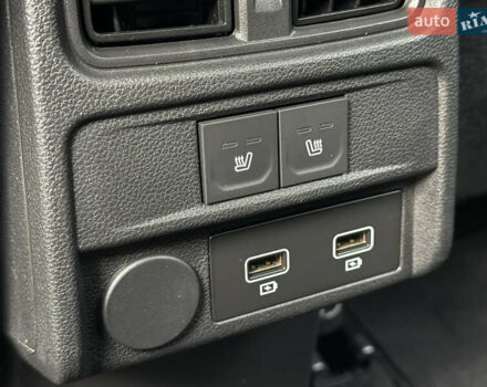 Белый Рено Arkana, объемом двигателя 1.33 л и пробегом 50 тыс. км за 15750 $, фото 20 на Automoto.ua