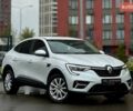 Белый Рено Arkana, объемом двигателя 1.6 л и пробегом 101 тыс. км за 15700 $, фото 1 на Automoto.ua