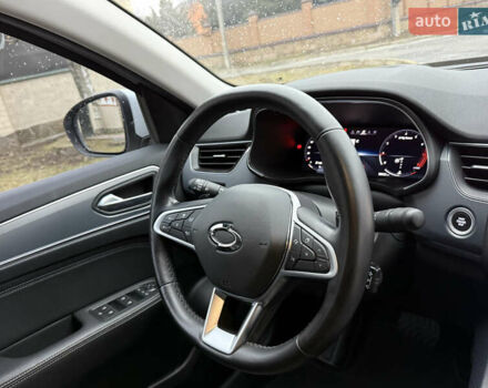 Белый Рено Arkana, объемом двигателя 1.33 л и пробегом 50 тыс. км за 15750 $, фото 26 на Automoto.ua