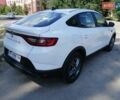 Белый Рено Arkana, объемом двигателя 1.6 л и пробегом 55 тыс. км за 15700 $, фото 2 на Automoto.ua