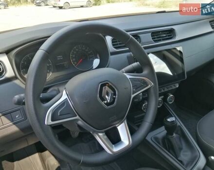 Белый Рено Arkana, объемом двигателя 1.6 л и пробегом 55 тыс. км за 15700 $, фото 39 на Automoto.ua