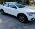 Белый Рено Arkana, объемом двигателя 1.6 л и пробегом 55 тыс. км за 15700 $, фото 6 на Automoto.ua