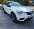Белый Рено Arkana, объемом двигателя 1.6 л и пробегом 55 тыс. км за 15700 $, фото 1 на Automoto.ua